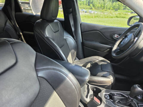 2020 Jeep Cherokee Altitude