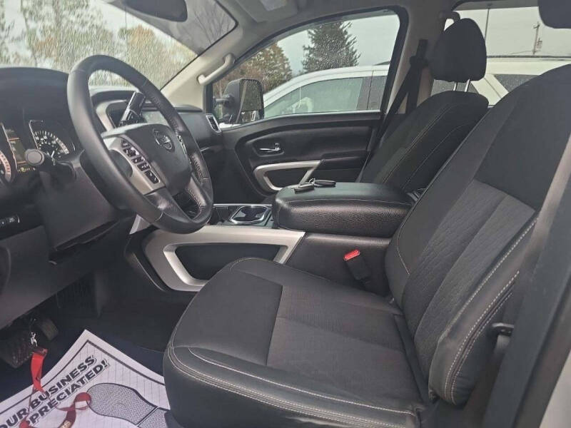 2019 Nissan Titan XD SV