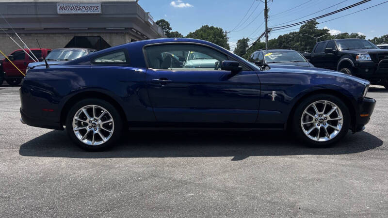 2010 Ford Mustang V6 Premium