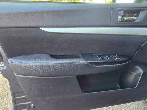 2013 Subaru Outback 2.5i Premium