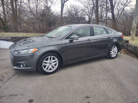 2015 Ford Fusion for sale at Dave's Car Corner in Hartford City IN