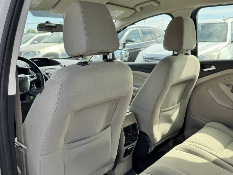 2017 Ford C-MAX Energi SE