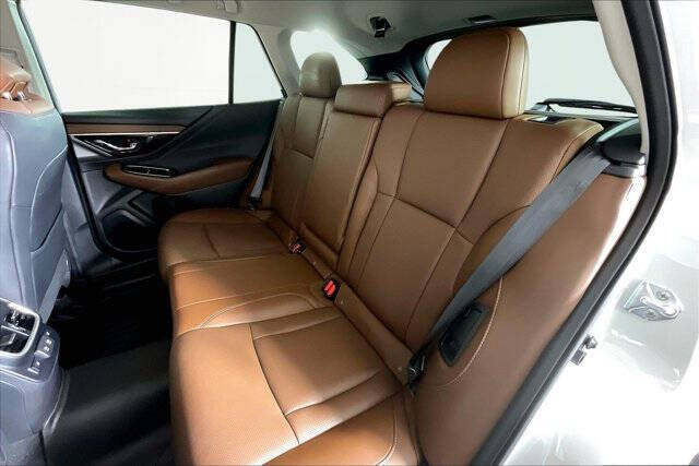 2022 Subaru Outback Touring XT