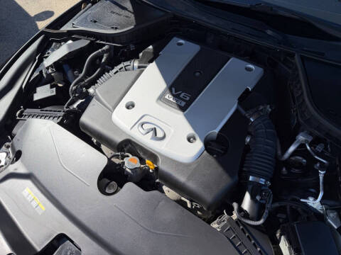 2015 Infiniti Q50 Sport