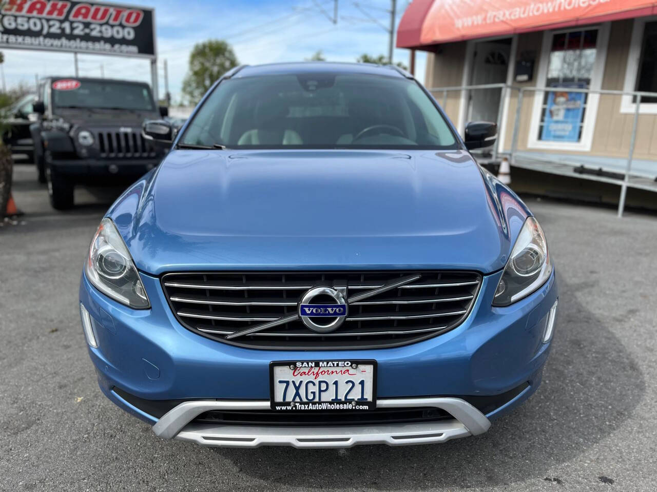 Blue 2017 Volvo XC60 T5 Dynamic T5 Dynamic 4dr SUV 2
