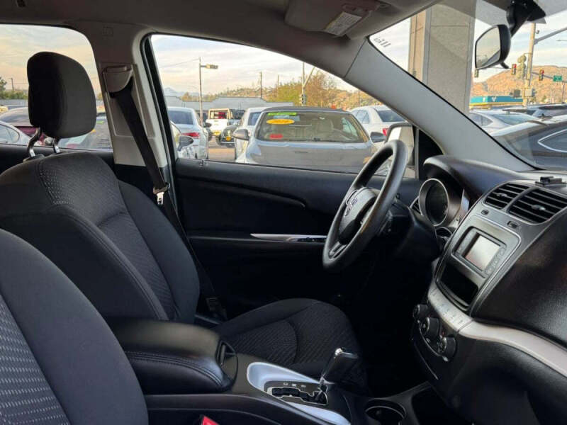 2017 Dodge Journey SE