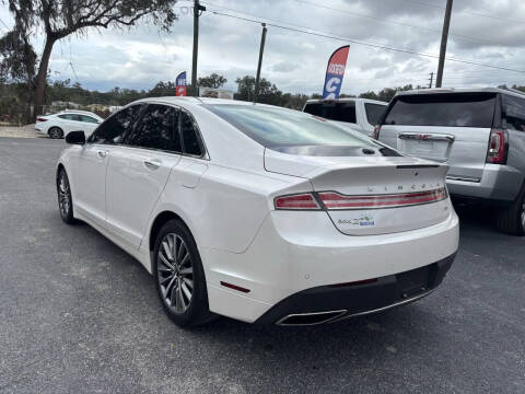 2018 Lincoln MKZ Select
