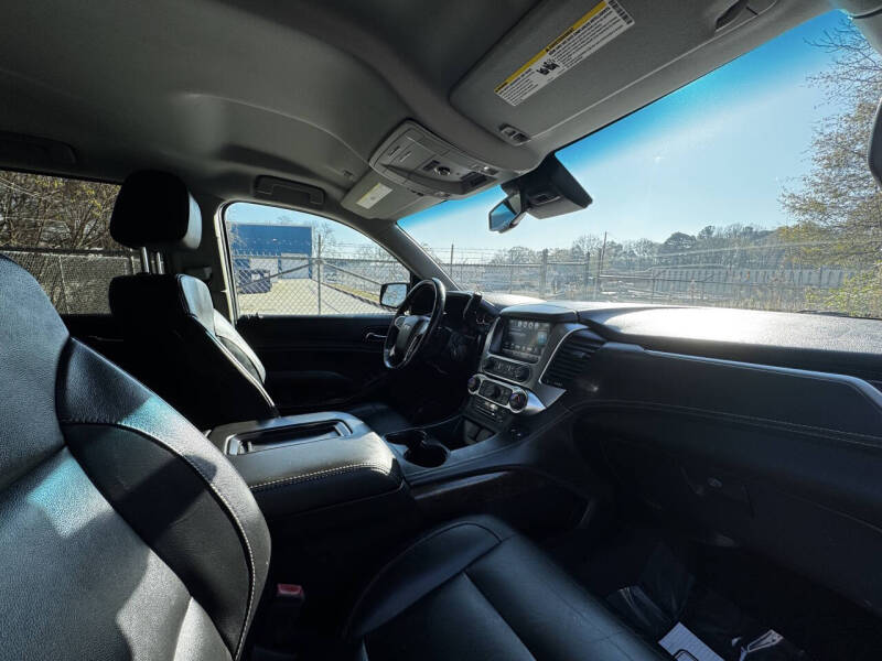2019 Chevrolet Suburban LT
