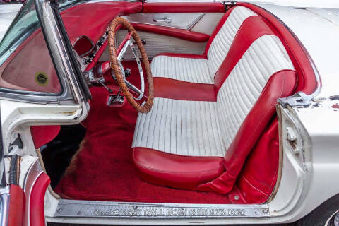 1957 Ford Thunderbird