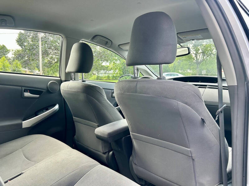 2010 Toyota Prius V