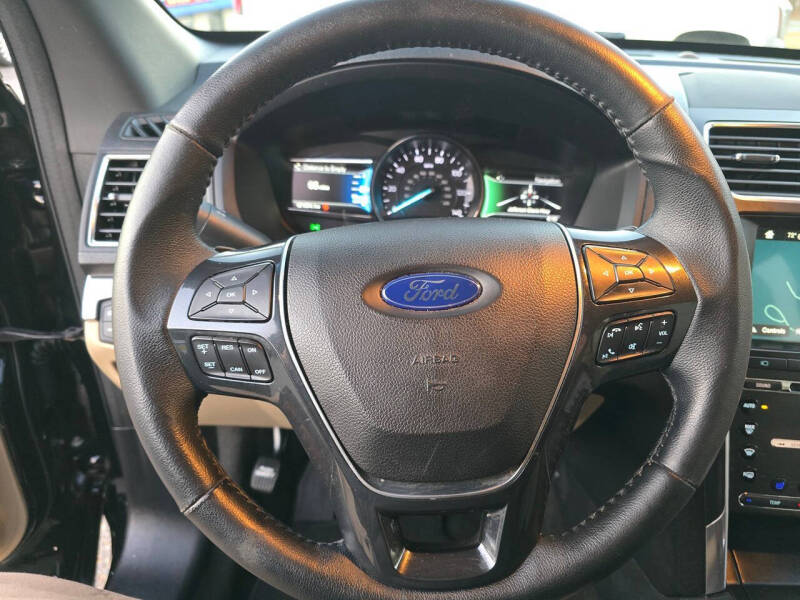 2017 Ford Explorer Limited