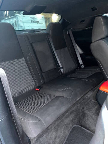 2015 Dodge Challenger SXT