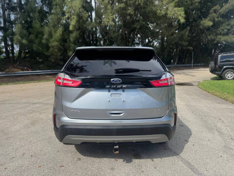 2022 Ford Edge SEL