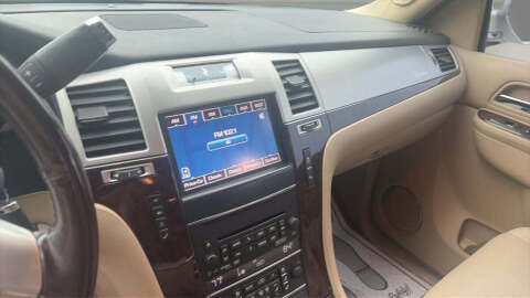 2013 Cadillac Escalade Premium
