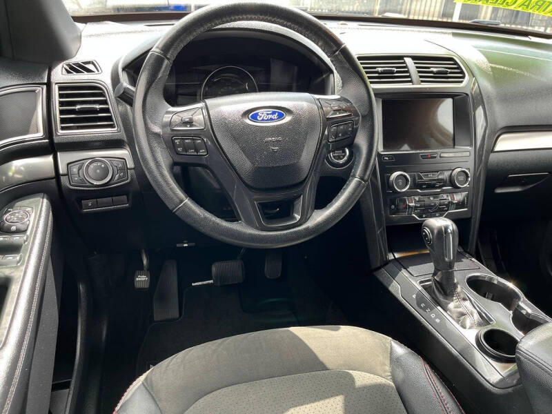 2019 Ford Explorer XLT