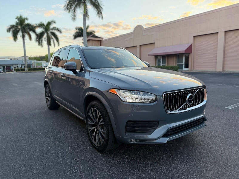 2021 Volvo XC90 T5 Momentum
