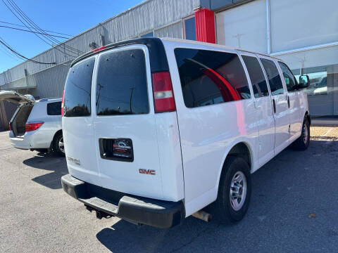 2014 GMC Savana LS 3500