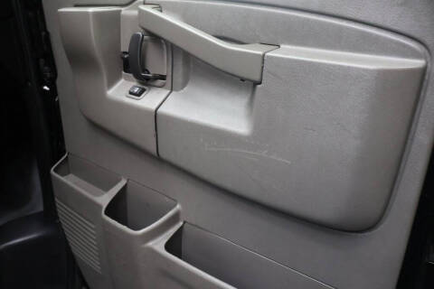 2017 Chevrolet Express 2500