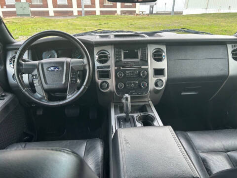 2016 Ford Expedition EL XLT