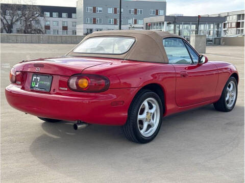 1999 Mazda MX-5 Miata