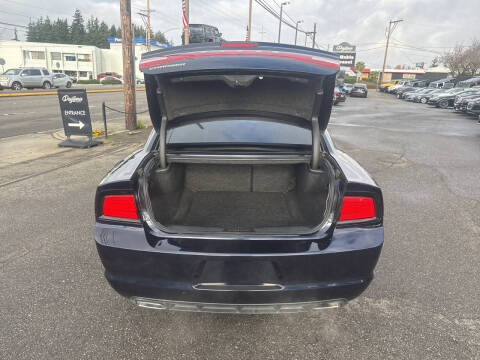 2011 Dodge Charger SE