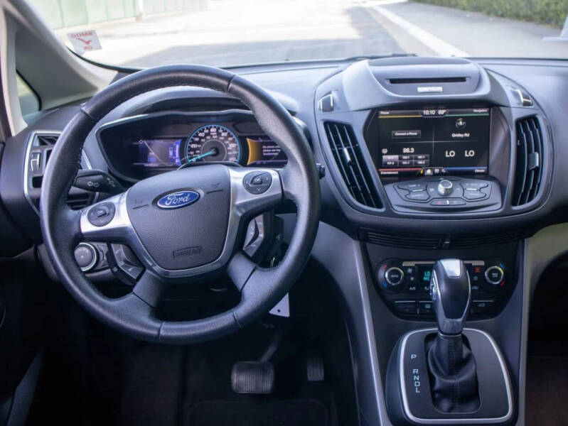 2013 Ford C-MAX Hybrid SE