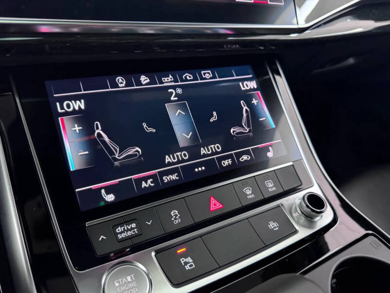 2019 Audi Q8 quattro Premium 55 TFSI