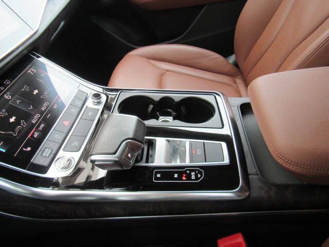 2022 Audi Q8 quattro Premium 55 TFSI