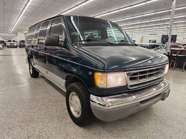2000 Ford E-150 XLT
