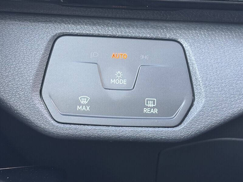 2021 Volkswagen ID.4 Pro