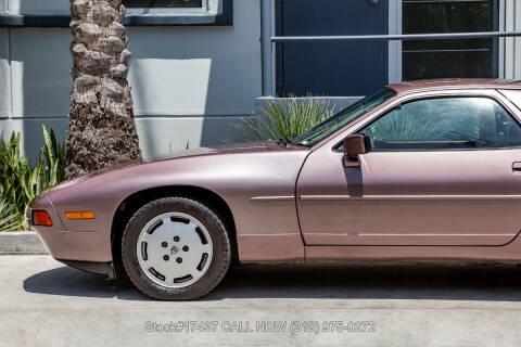 1987 Porsche 928 S4