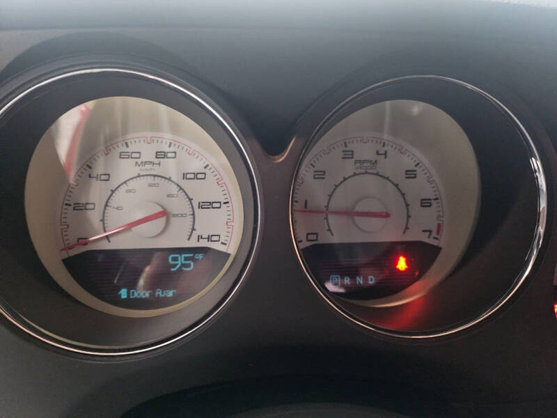 2012 Dodge Challenger SXT