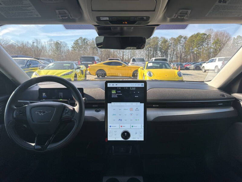 2021 Ford Mustang Mach-E California Route 1