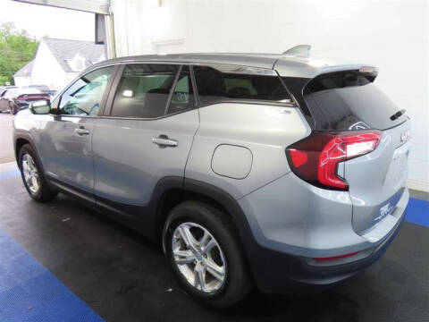 2023 GMC Terrain SLE