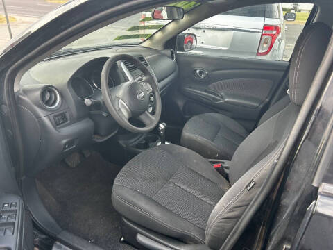 2014 Nissan Versa 1.6 SV