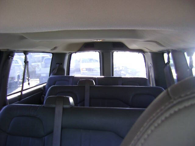 2011 Chevrolet Express LS 2500