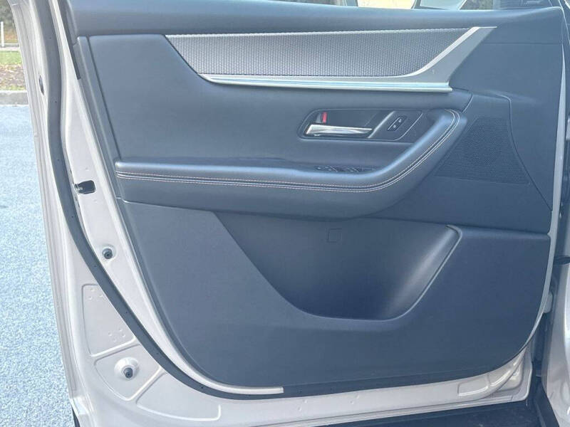 2025 Mazda CX-90 Plug-in Hybrid Premium Plus