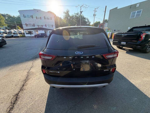 2024 Ford Escape Active