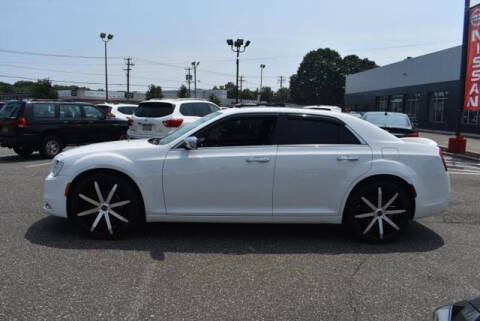 2016 Chrysler 300 C