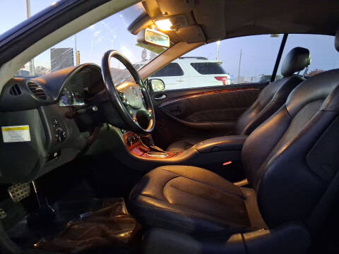 2005 Mercedes-Benz CLK CLK 320