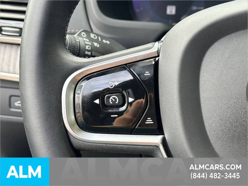 2023 Volvo XC90 B6 Ultimate Bright Theme 7P