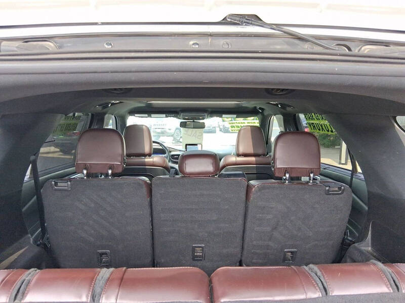 2020 Ford Explorer Platinum