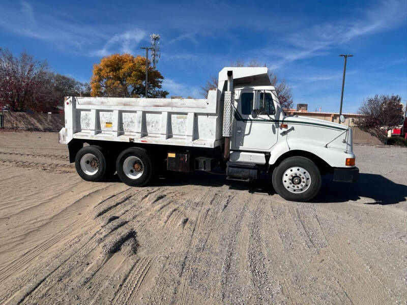 1998 International 2674