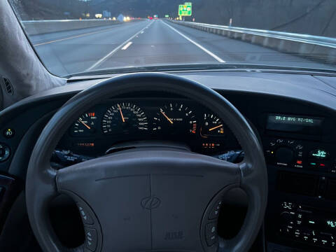 1999 Oldsmobile Aurora