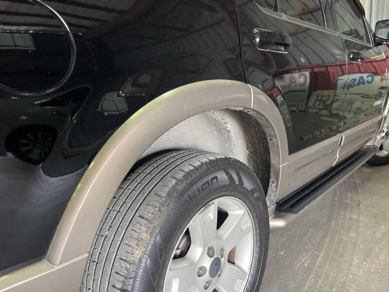 2004 Ford Explorer Eddie Bauer