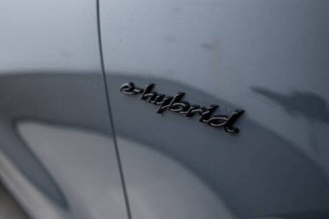 2026 Porsche Cayenne E-Hybrid Coupe