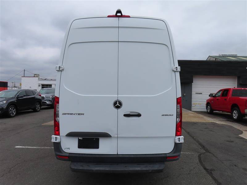 2021 Mercedes-Benz Sprinter
