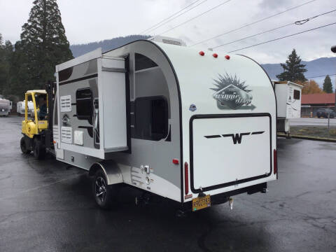 2017 Winnebago Minnie Drop