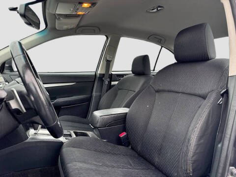 2011 Subaru Legacy 2.5i Premium