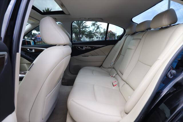 2014 Infiniti Q50 Sedan - $17,397